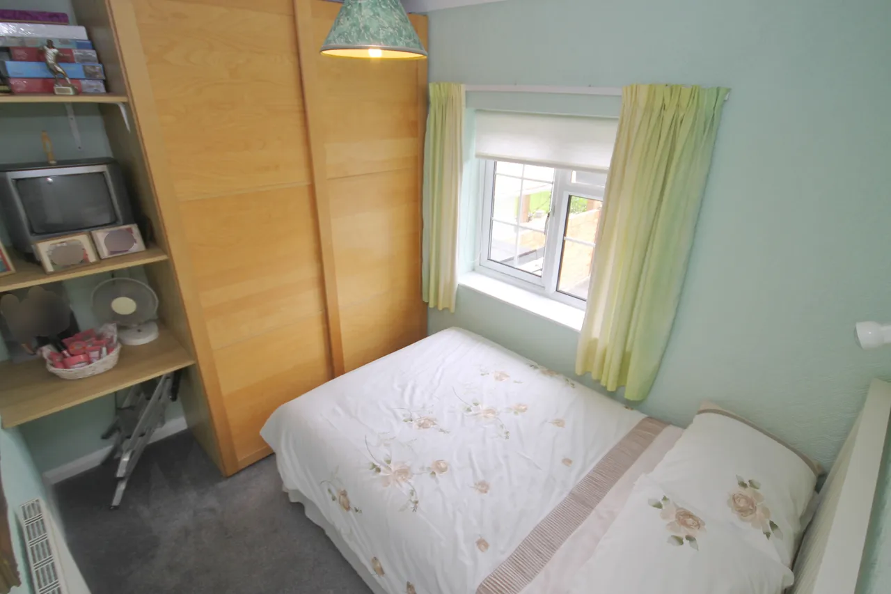Millet Road, Greenford, UB6, photo 16