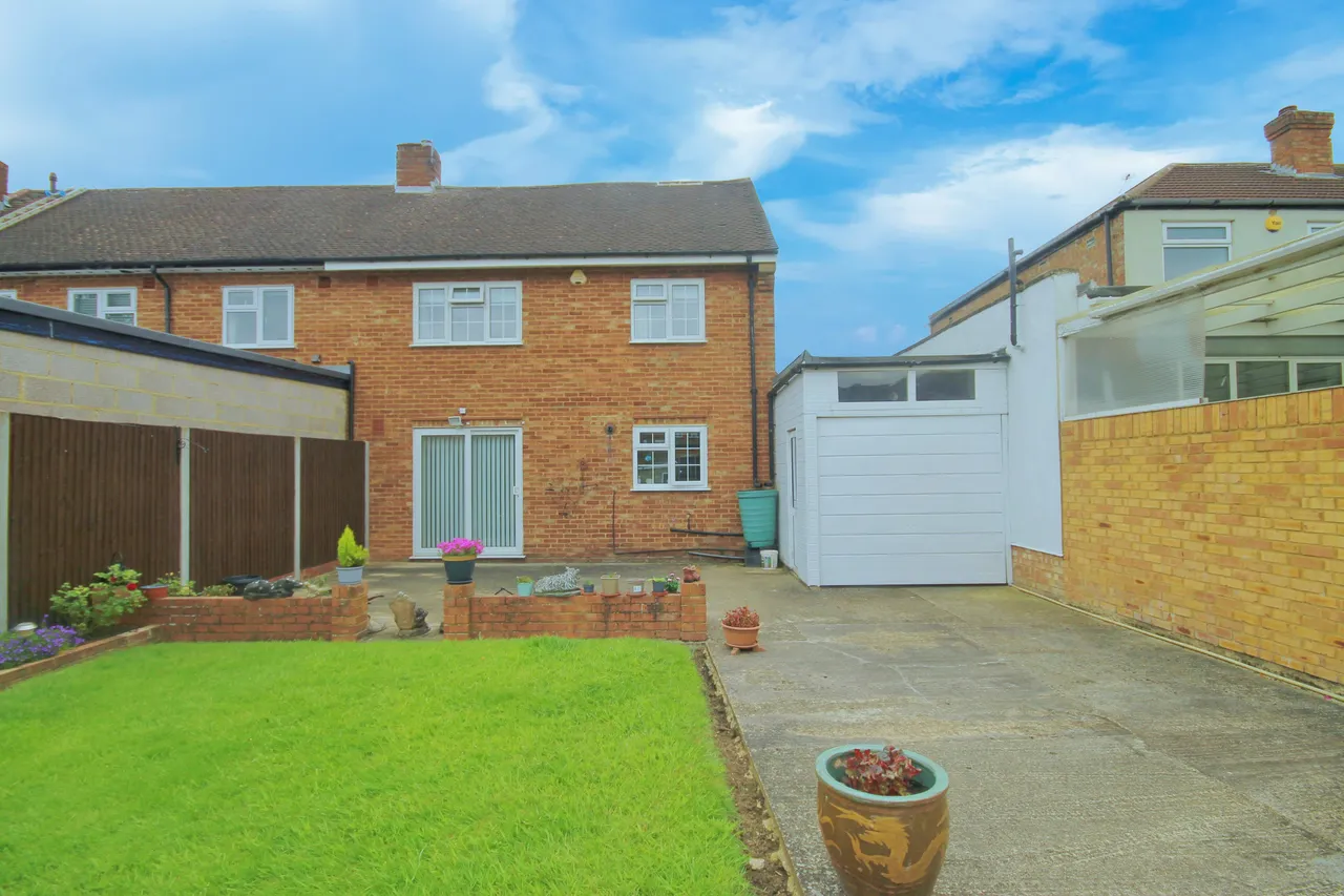 Millet Road, Greenford, UB6, photo 8