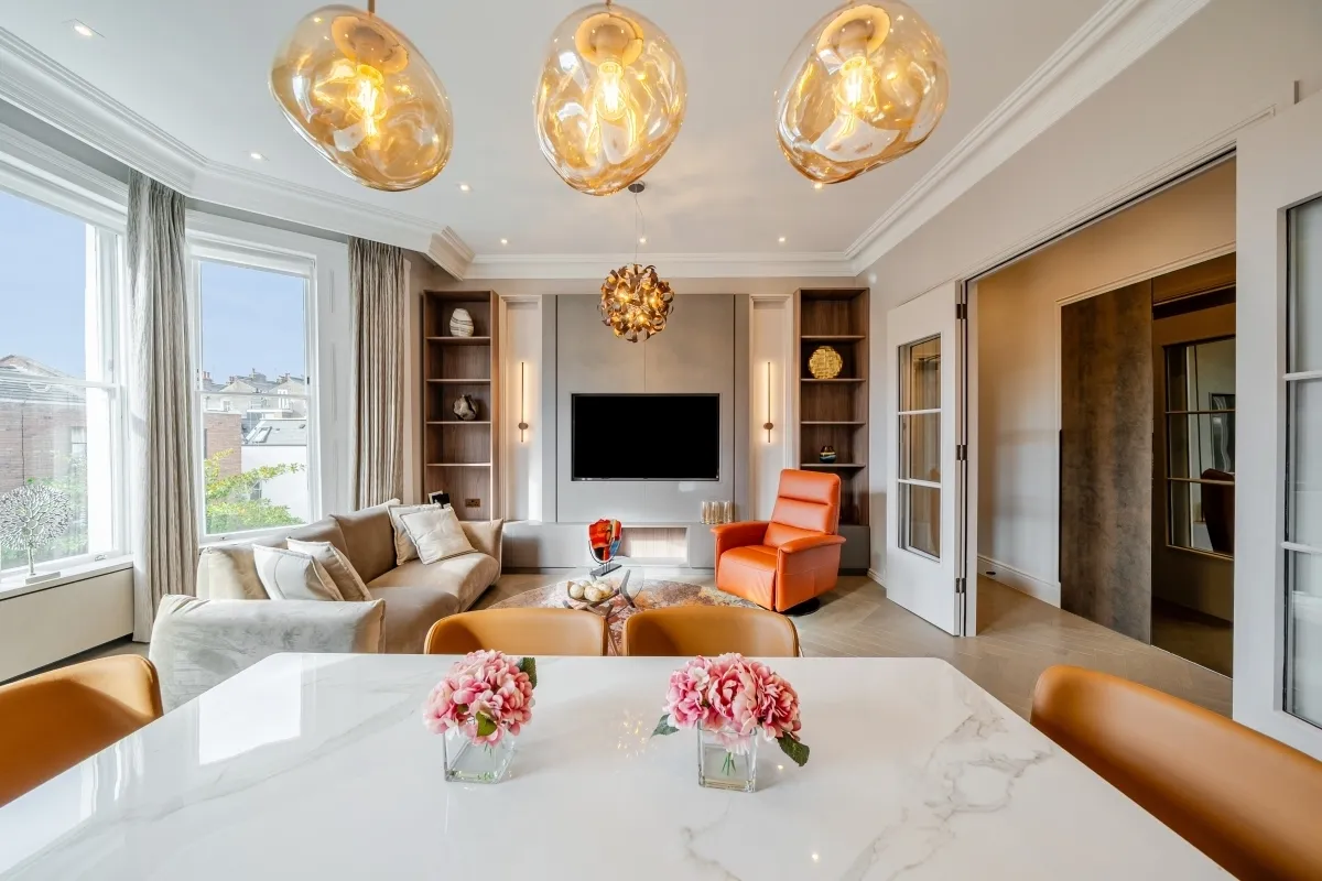 2 bed flat to rent, Colville Houses London, W11