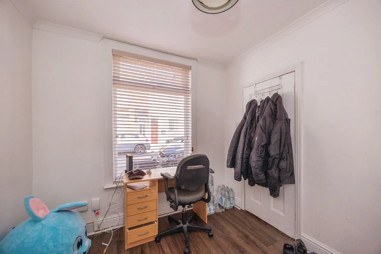 Shanklin Road, Southsea, photo 8