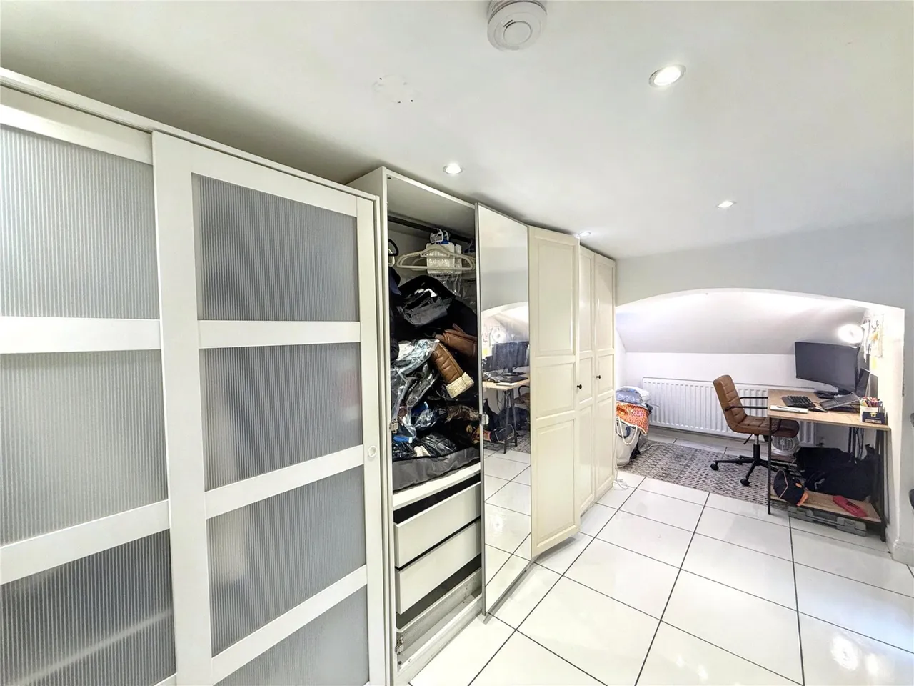 Upper Richmond Road, Putney, photo 12