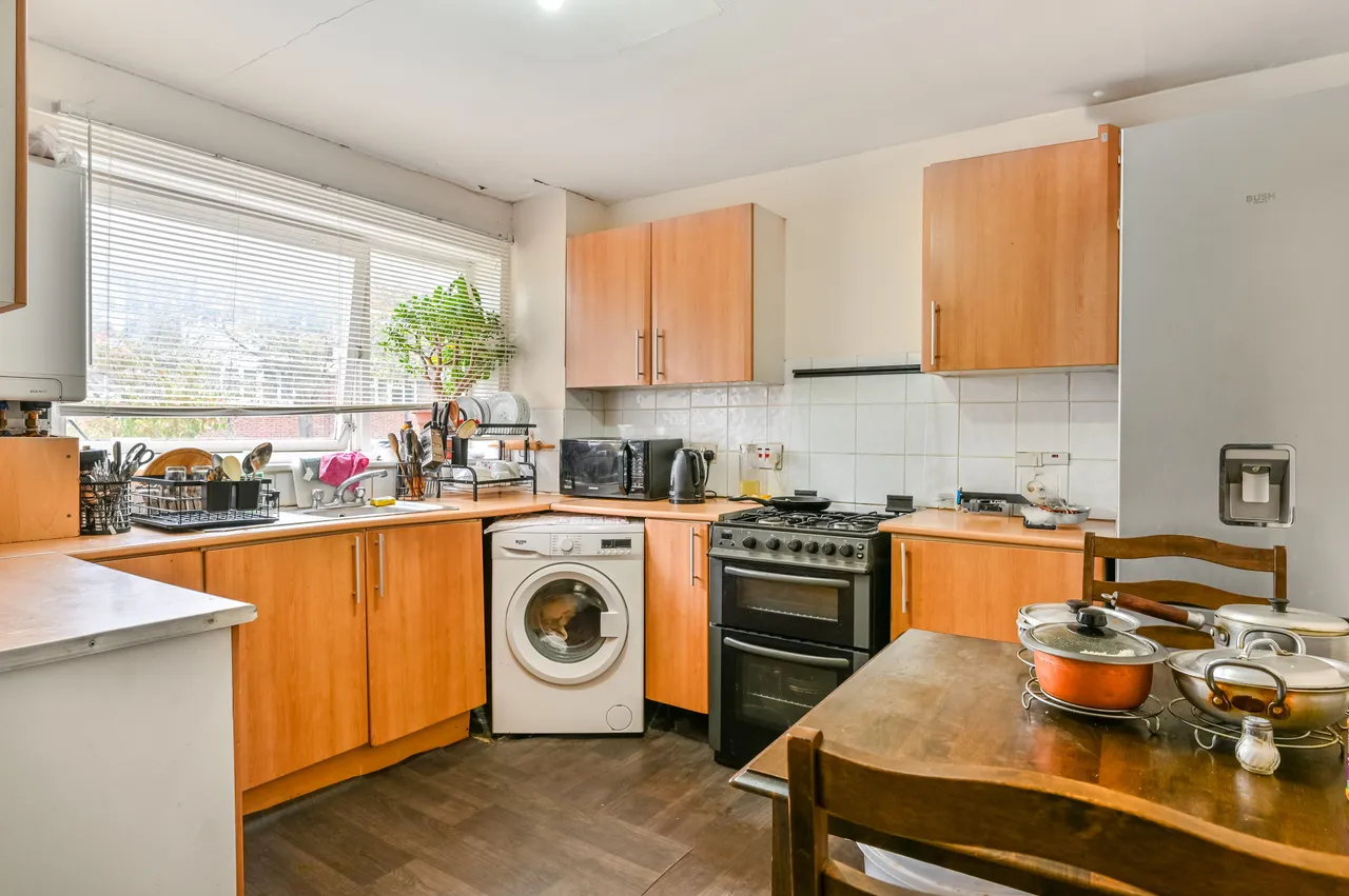 22 Howard Road, London, photo 3