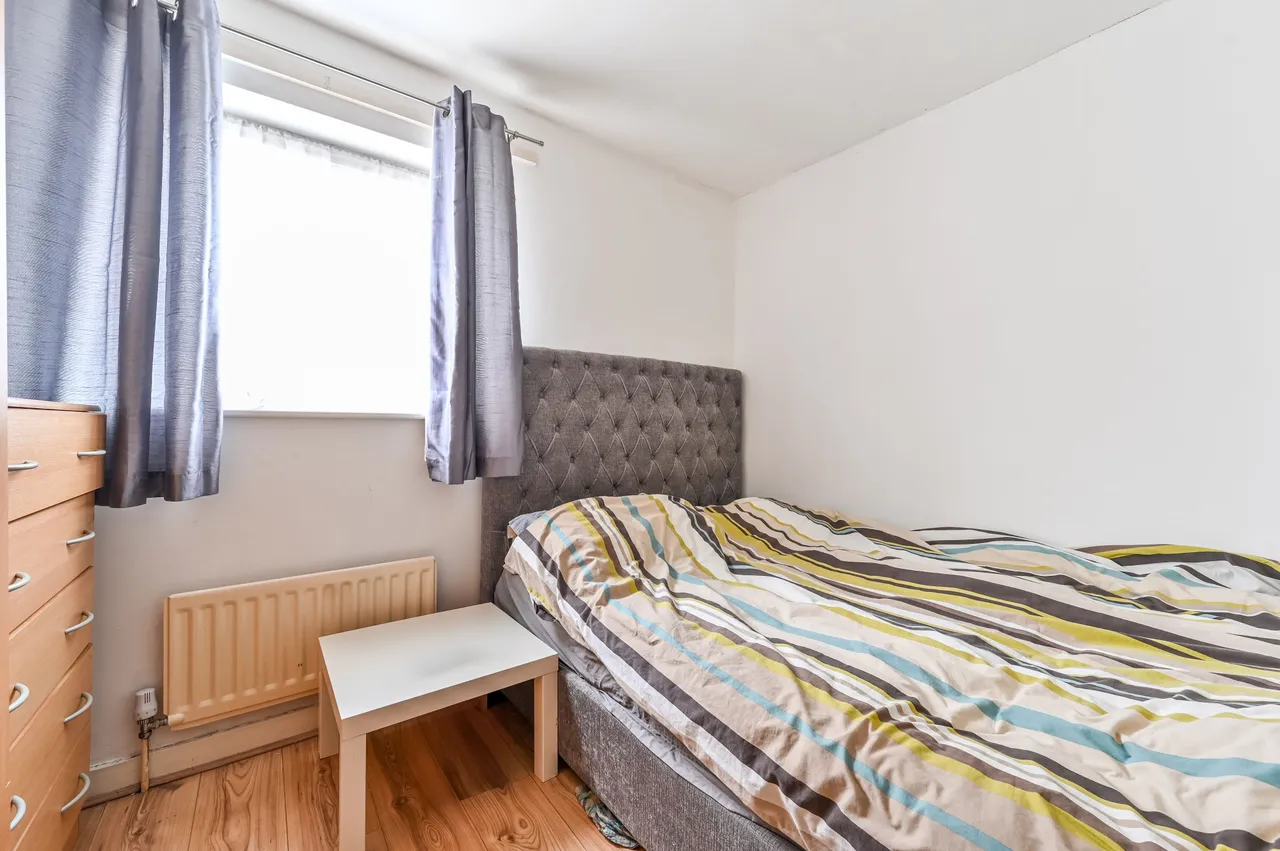 22 Howard Road, London, photo 5