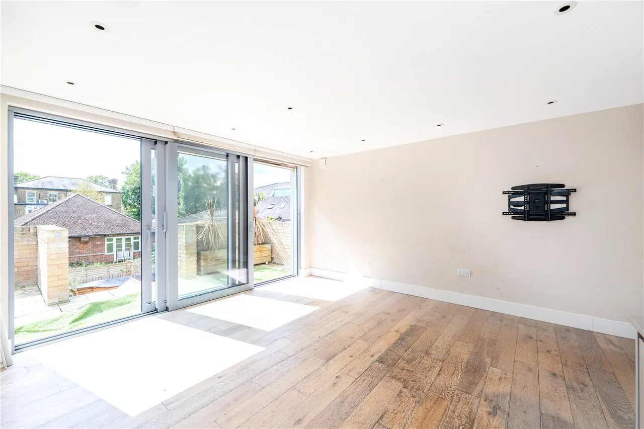 Pouparts Place, Twickenham, TW2 5FR, photo 4
