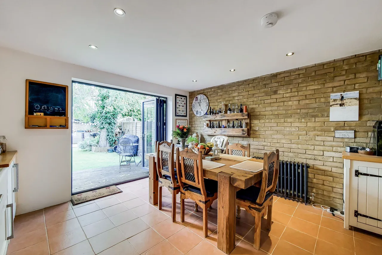 7 Tiller Road, London, photo 7