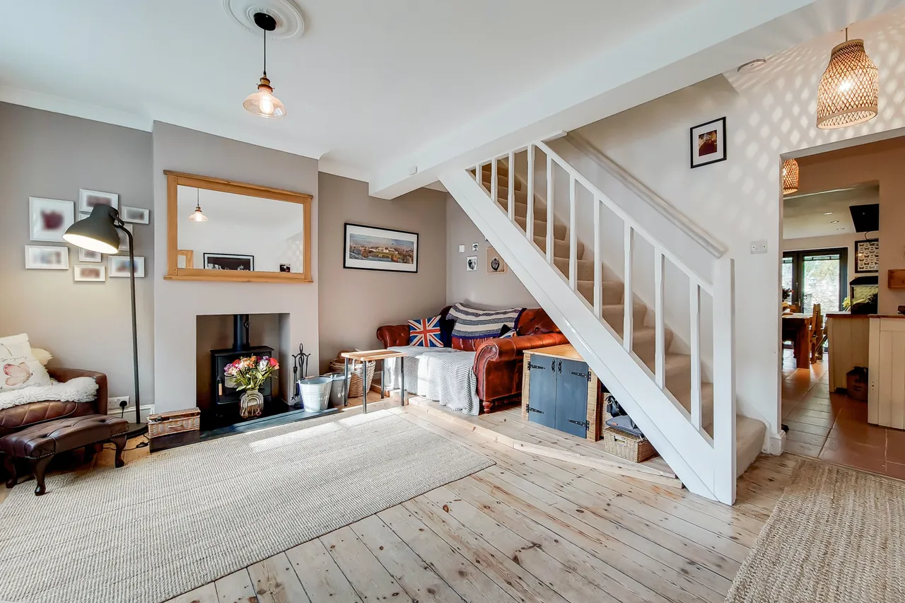 7 Tiller Road, London, photo 4