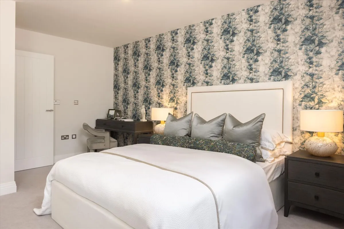 Aviator House at Brooklands Grove, Weybridge, KT13, photo 6