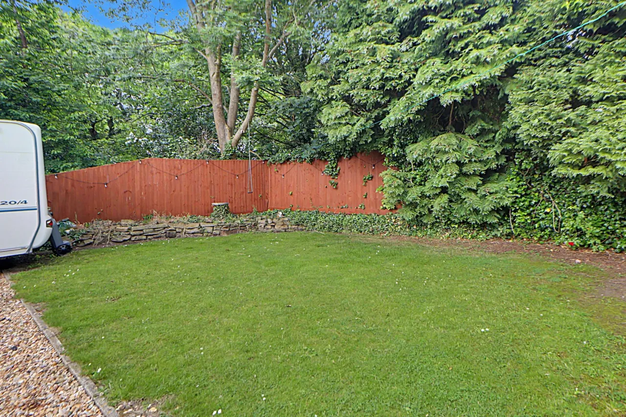 Church Bank, Audley, photo 24