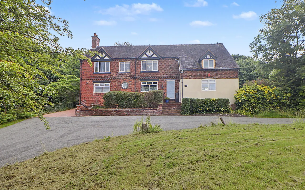 Church Bank, Audley, photo 2