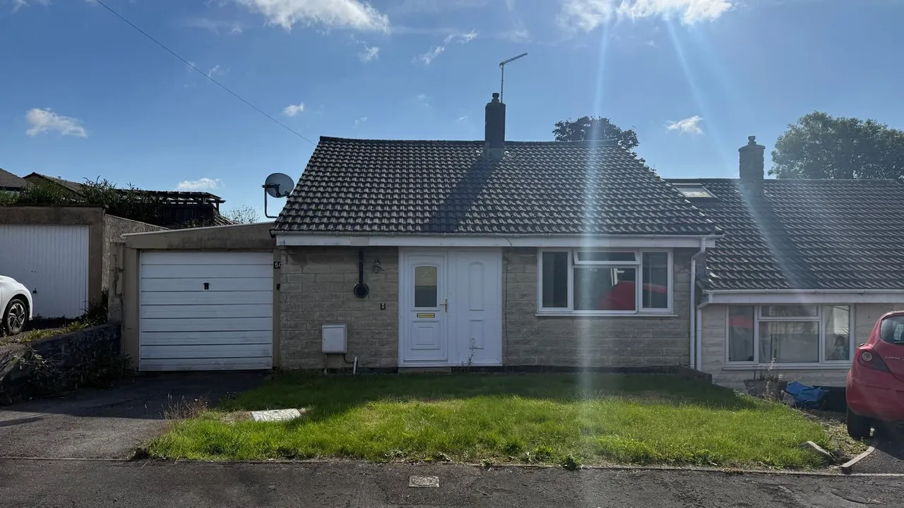 2 bed house for sale, Mendip Vale, Coleford, BA3