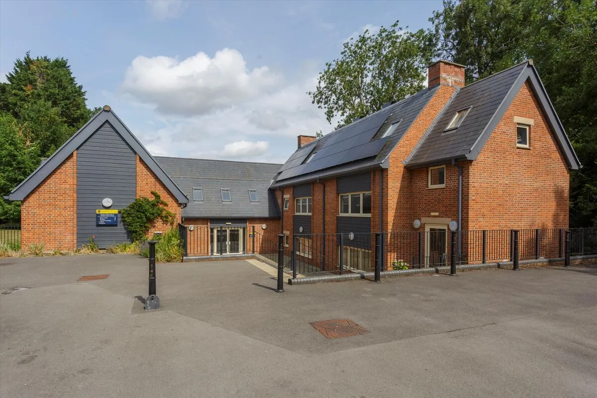 Former Bishopstrow College, Warminster, BA12, photo 3
