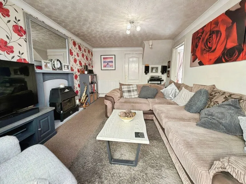 Heron Walk, North Hykeham, Lincolnshire, LN6, photo 3