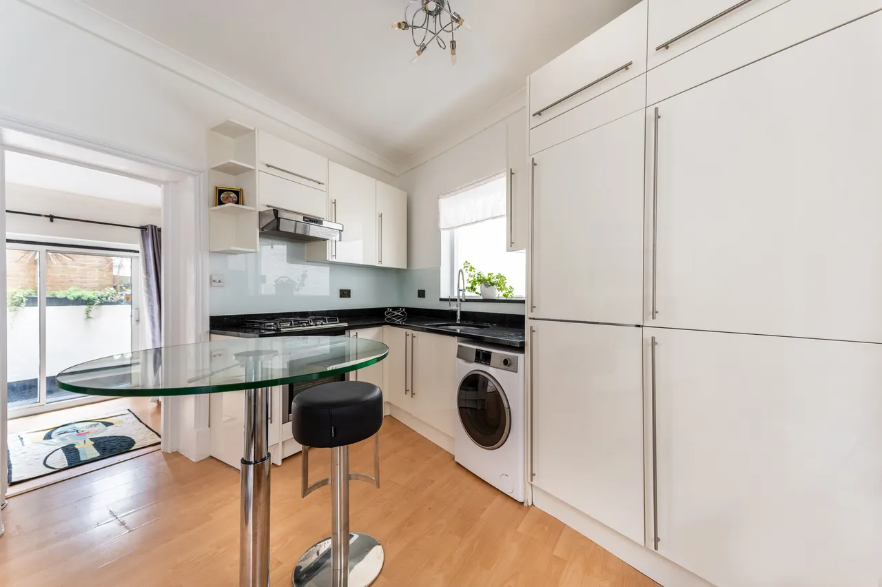 60a Shirland Road, London, photo 2