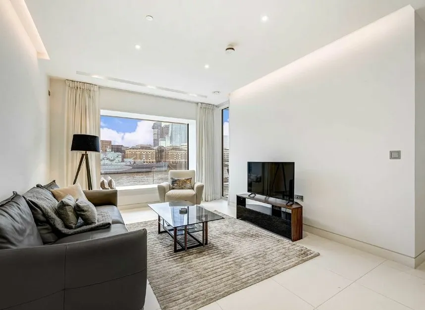Water Lane, Sugar Quay, EC3R, photo 2