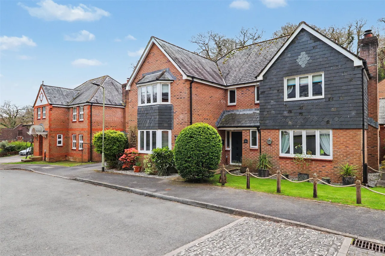 Rowe Close, Bideford, EX39, photo 27