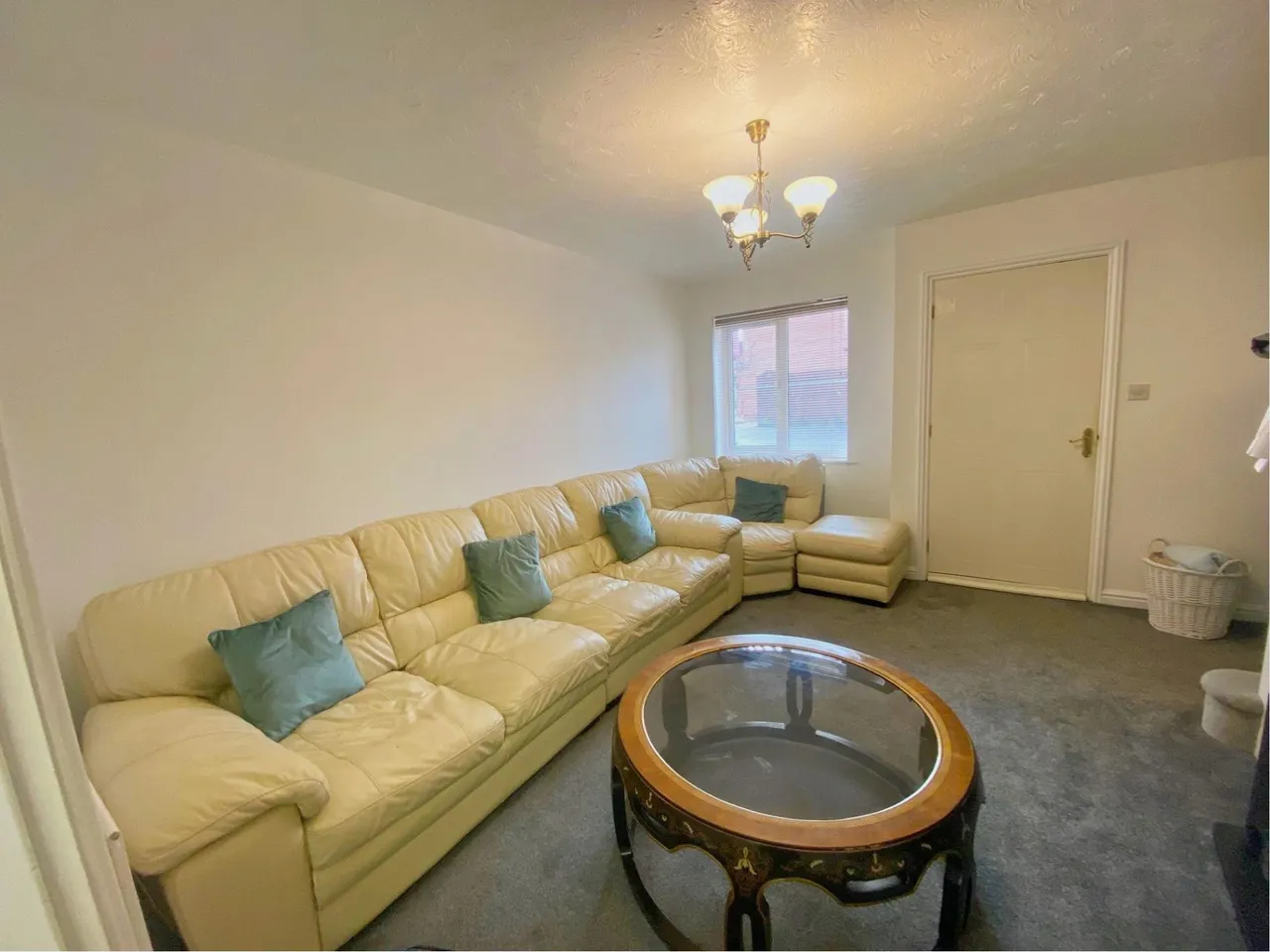Barth Close, Great Oakley, NN18, photo 2
