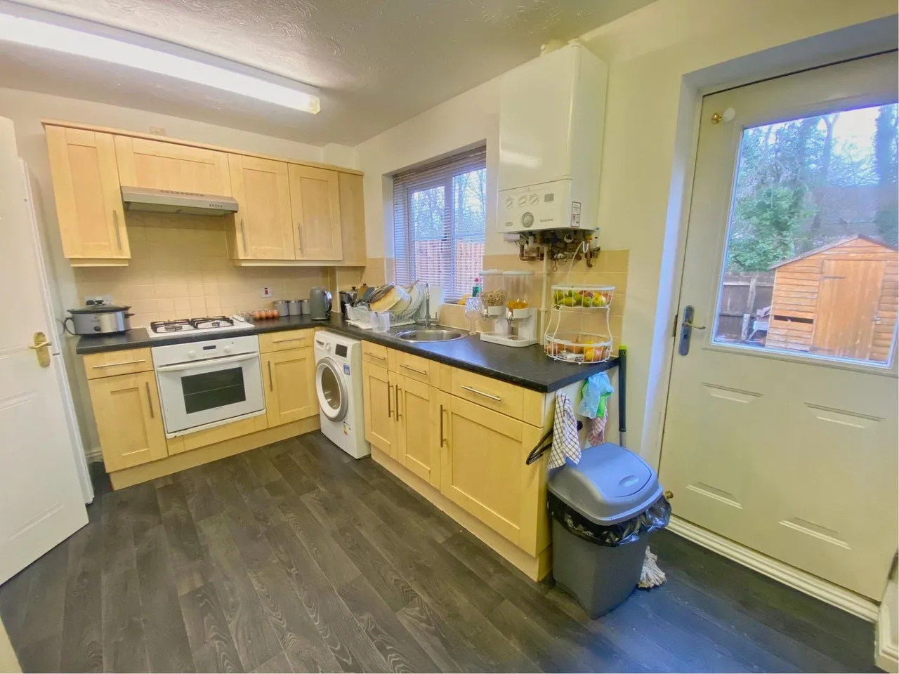 Barth Close, Great Oakley, NN18, photo 3