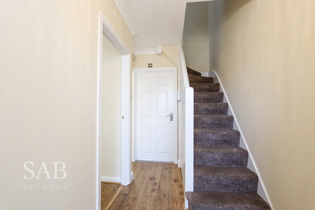 Glamis Crescent, Hayes, UB3, photo 6
