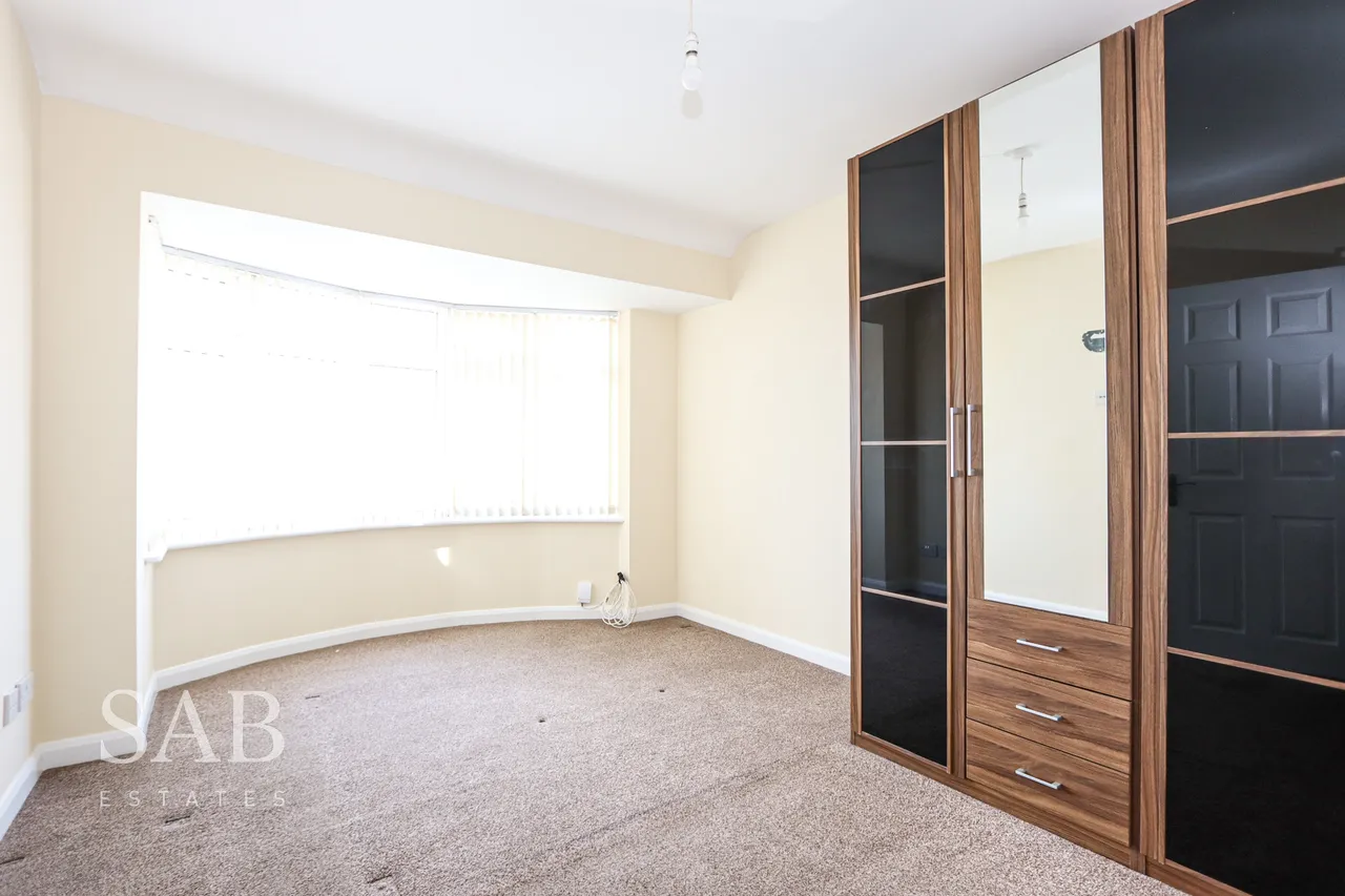 Glamis Crescent, Hayes, UB3, photo 7