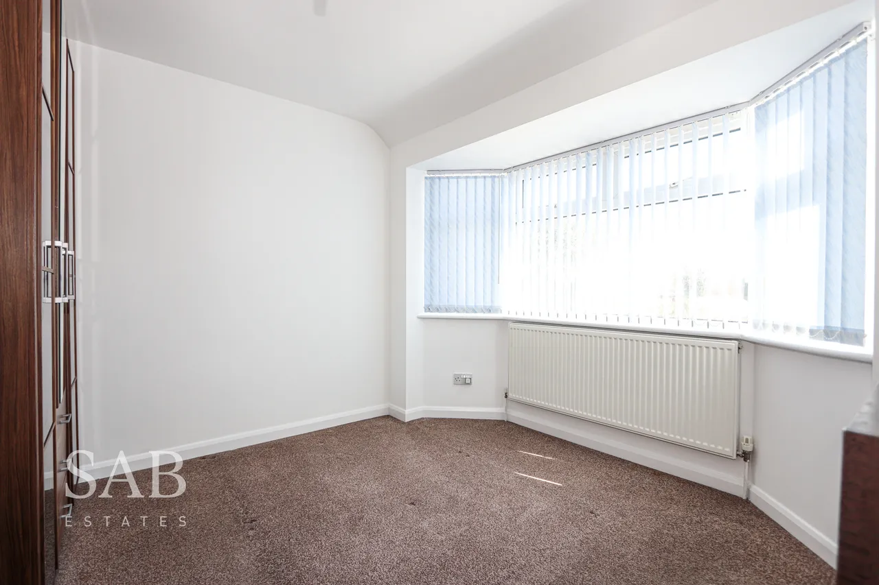 Glamis Crescent, Hayes, UB3, photo 8