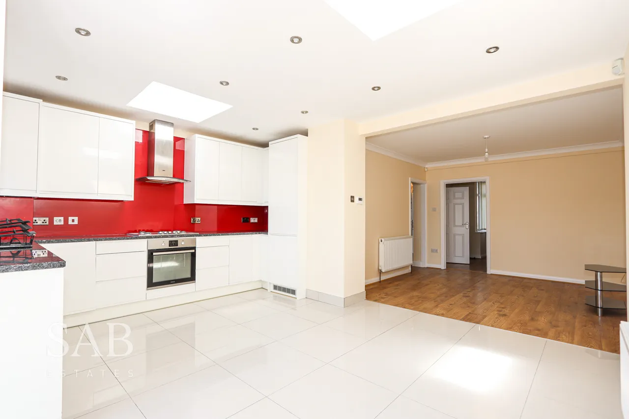 Glamis Crescent, Hayes, UB3, photo 3