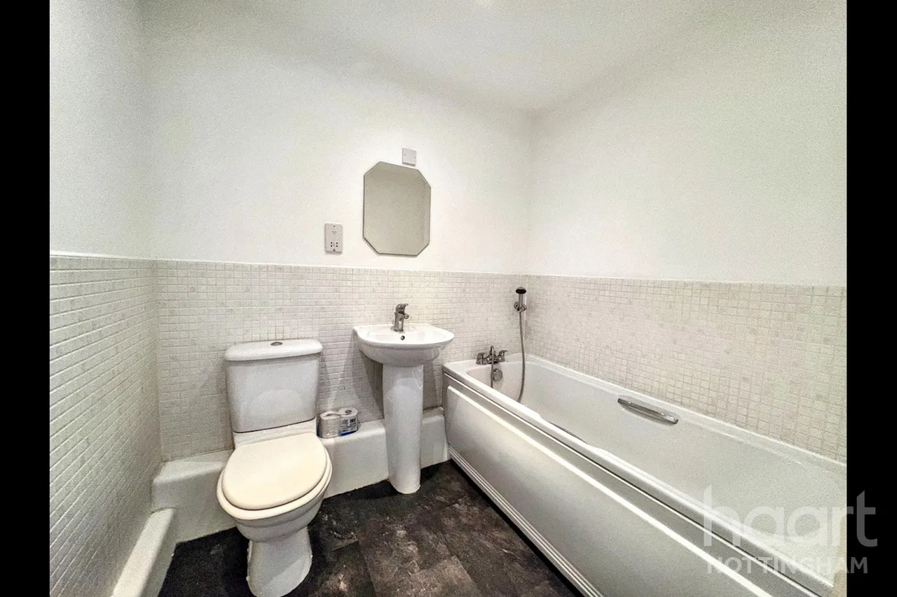 Pilcher Gate, Nottingham, NG1, photo 10