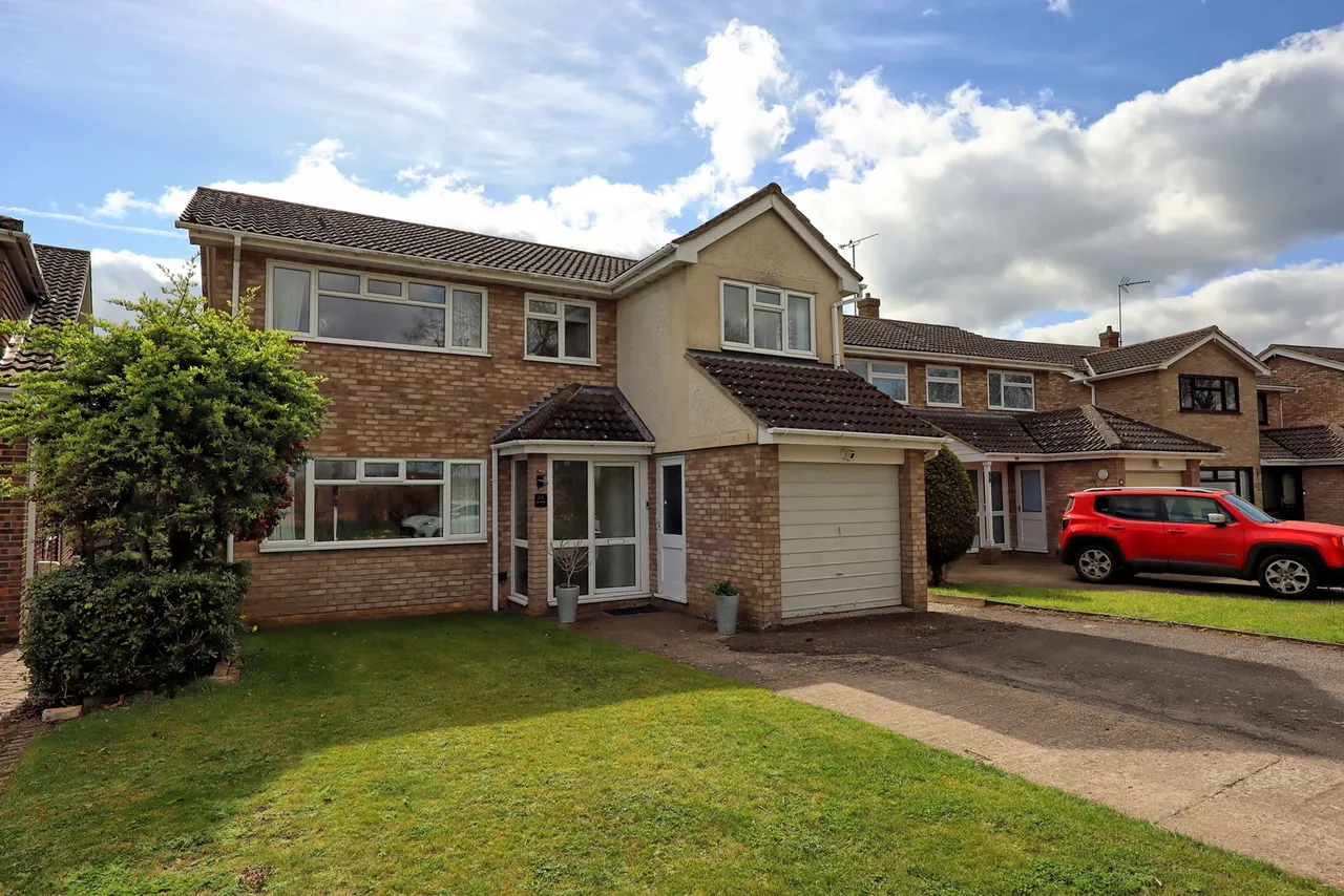 4 bed house for sale — Scraley Road, Heybridge, Maldon, CM9 4BL