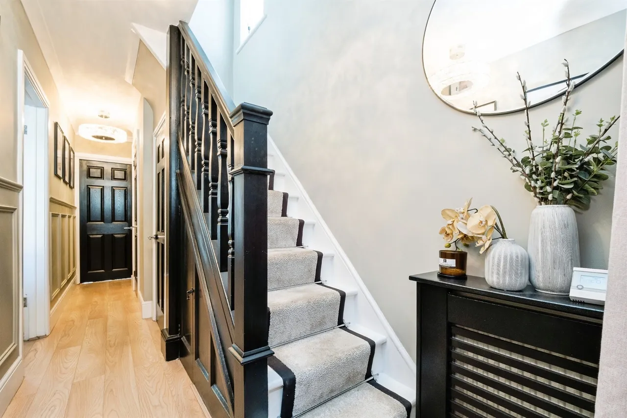 Lynwood Drive, Romford, RM5, photo 11