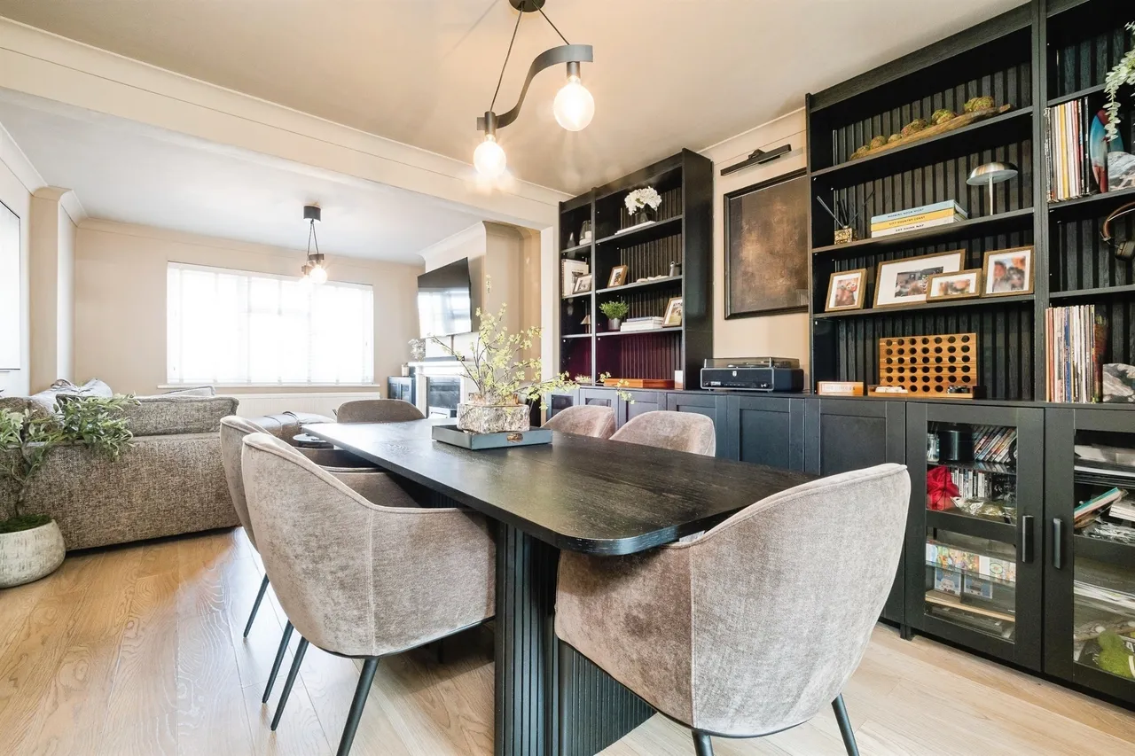 Lynwood Drive, Romford, RM5, photo 5