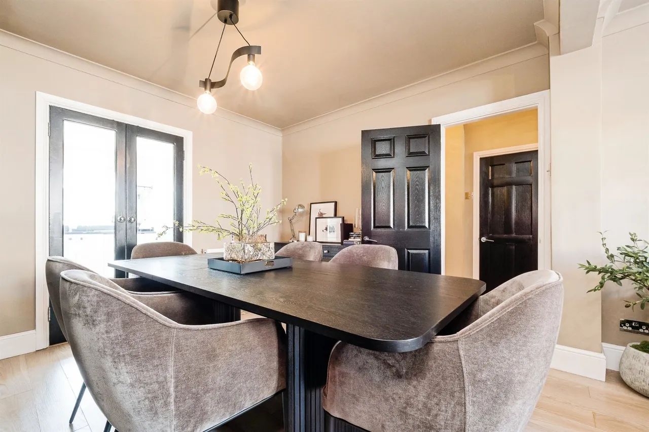 Lynwood Drive, Romford, RM5, photo 6