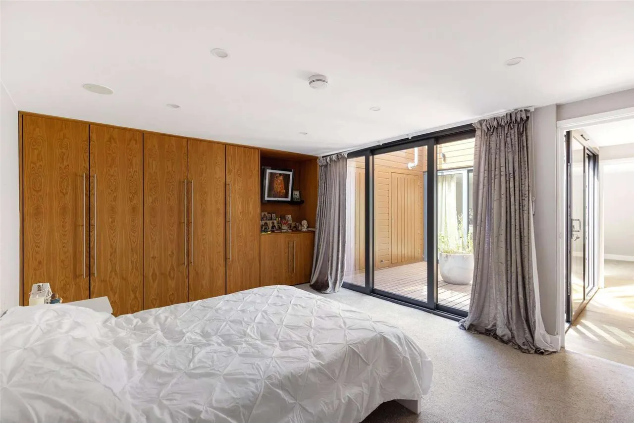 Ellerslie Road, London, W12 7BW, photo 4