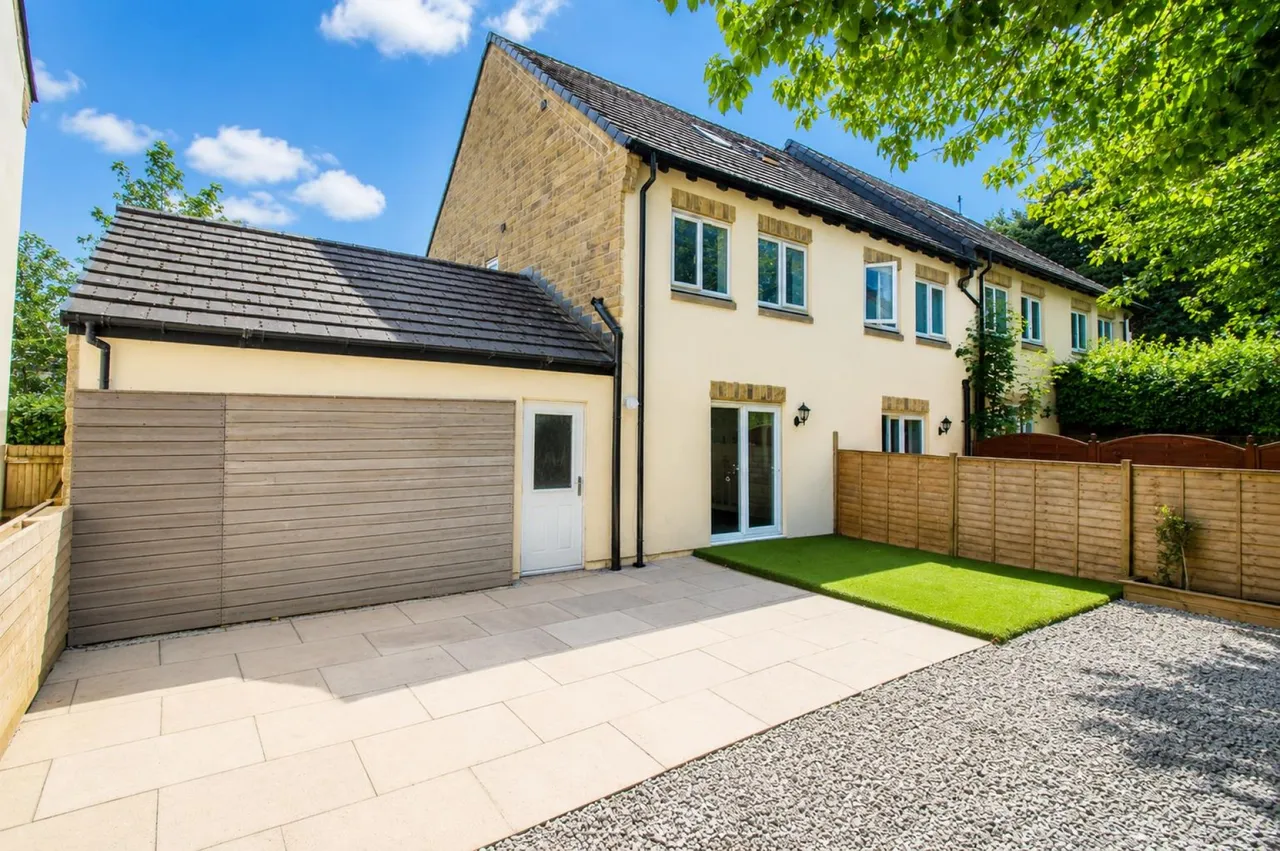 Ainsworth Close, Darwen, photo 2