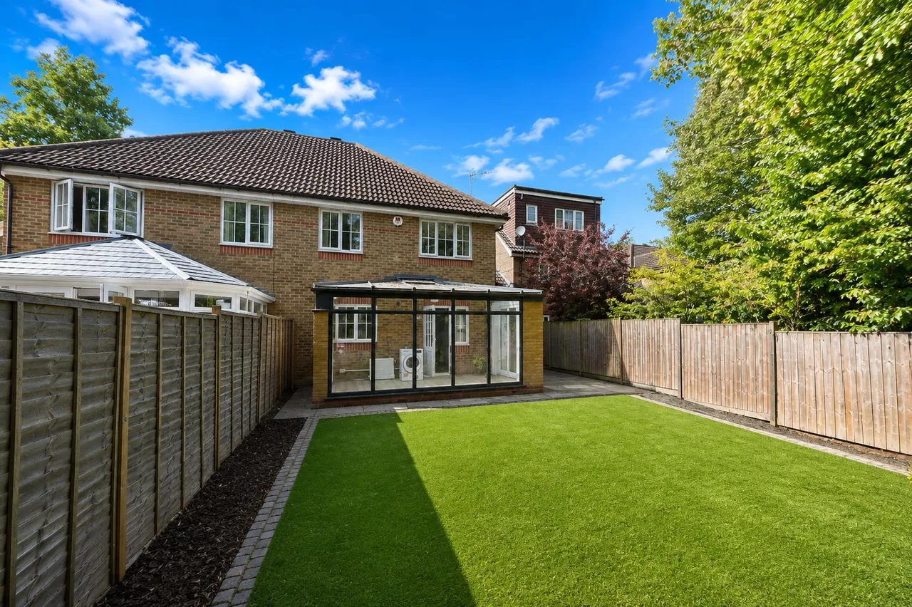 Hertford Road, Stevenage, SG2 8SA, photo 11