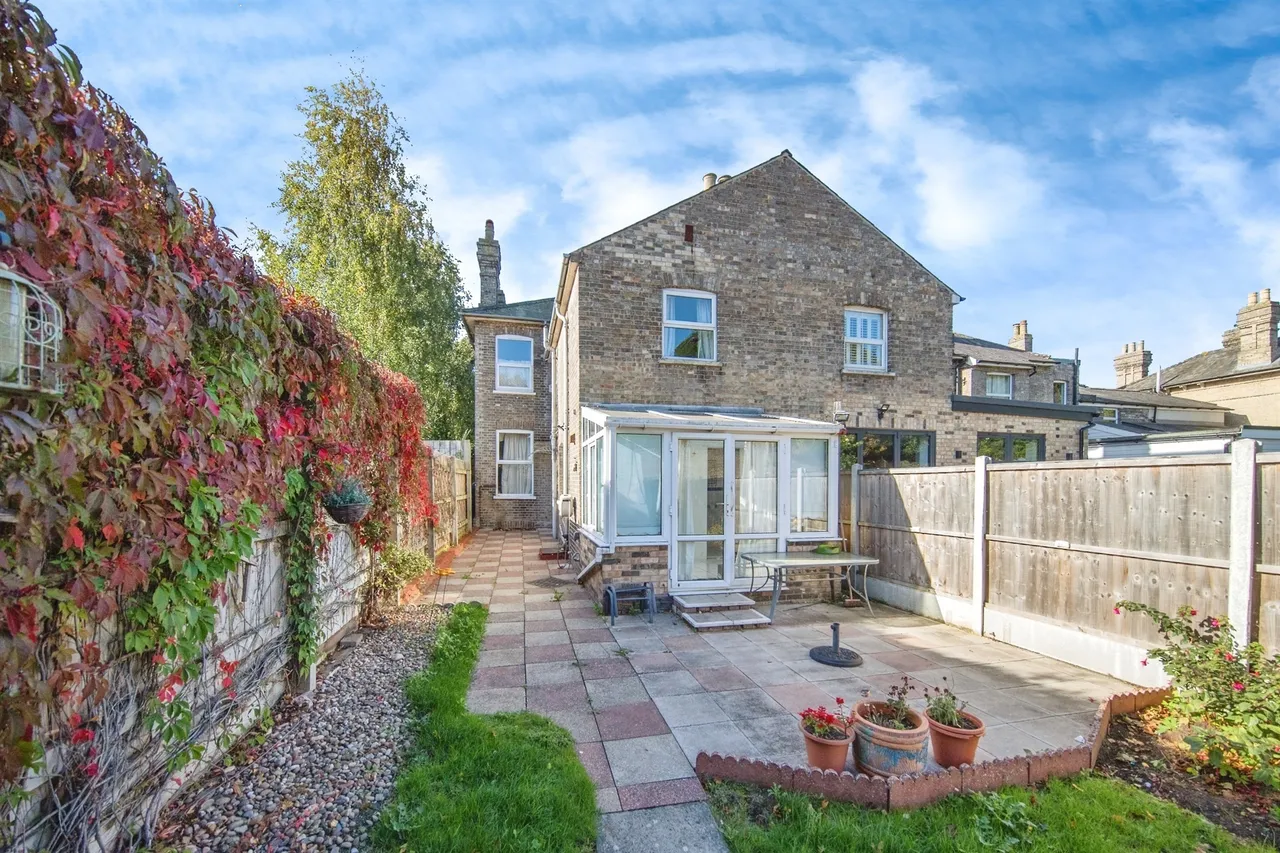 Cornard Road, Sudbury, CO10, photo 15