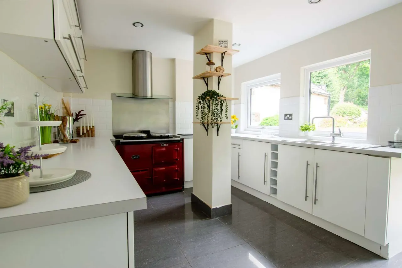 Boundary Road, West Kirby, Wirral, Merseyside, CH48 1LE, photo 4