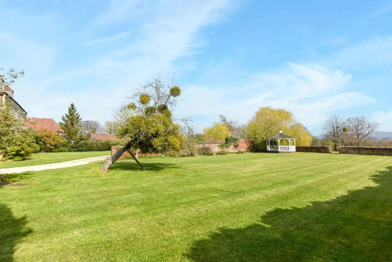 North Bradley, Wiltshire, BA14 9PT, photo 3