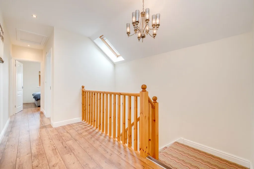 Long Croft View, Upper Batley WF17 0AE, photo 20