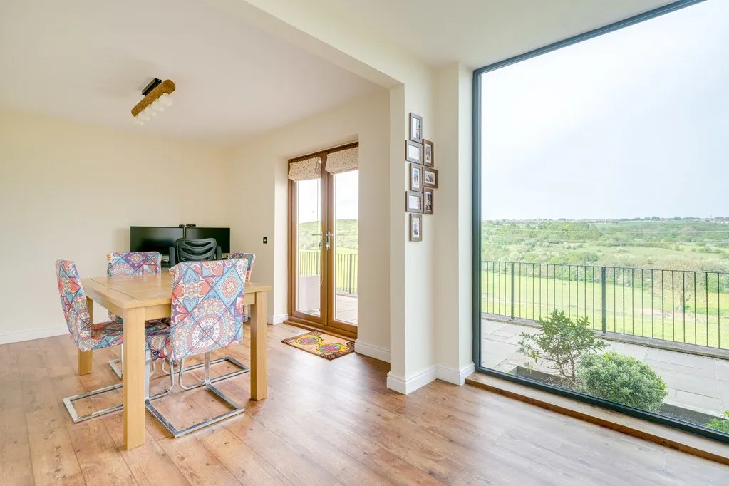 Long Croft View, Upper Batley WF17 0AE, photo 7