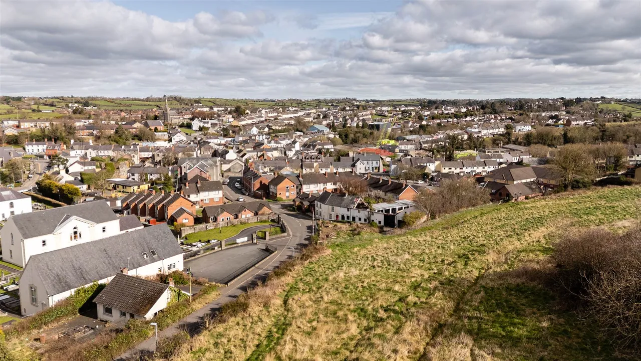 Site @ Barban Hill, Dromore, BT25, photo 3