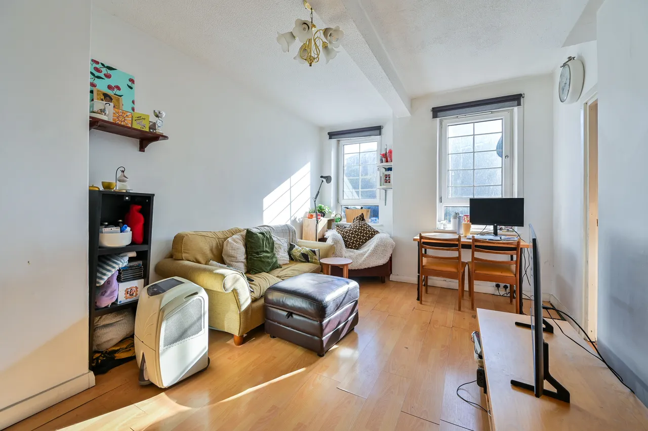 3 bed flat to rent, London, SE16