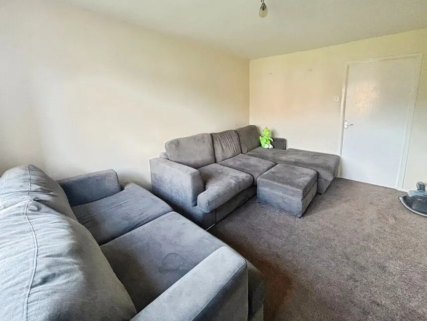 Canterbury Drive, Perton, Staffordshire, WV6, photo 2