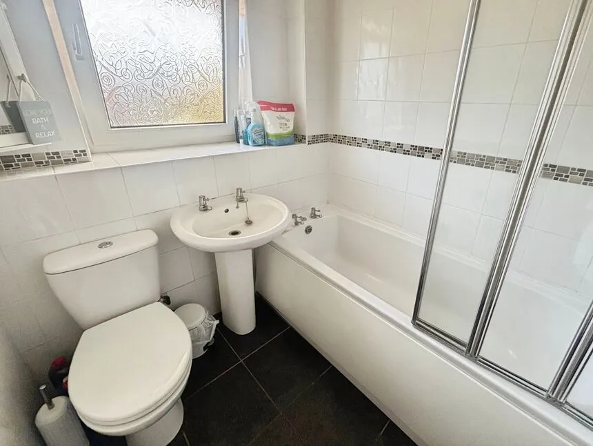 Canterbury Drive, Perton, Staffordshire, WV6, photo 9