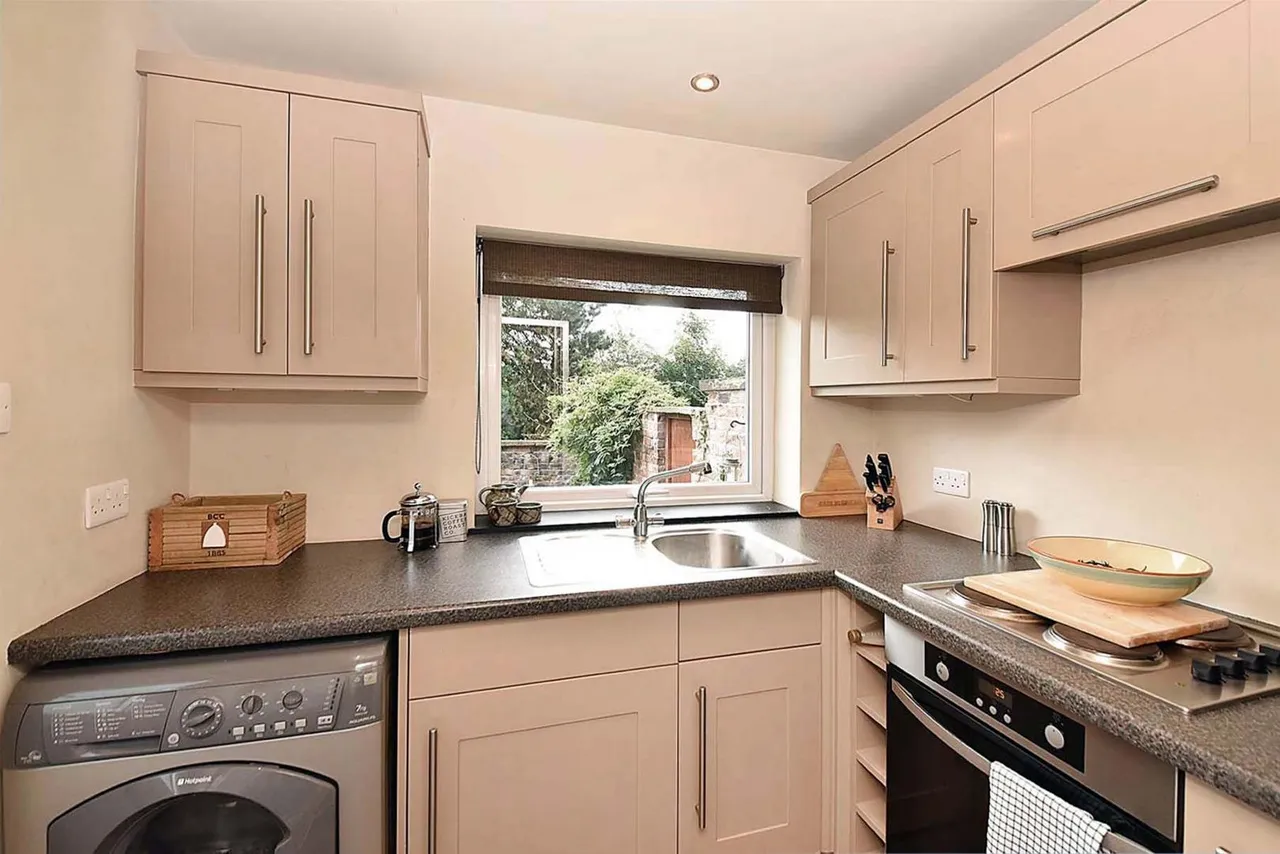 Tytherington Lane, Tytherington, photo 6