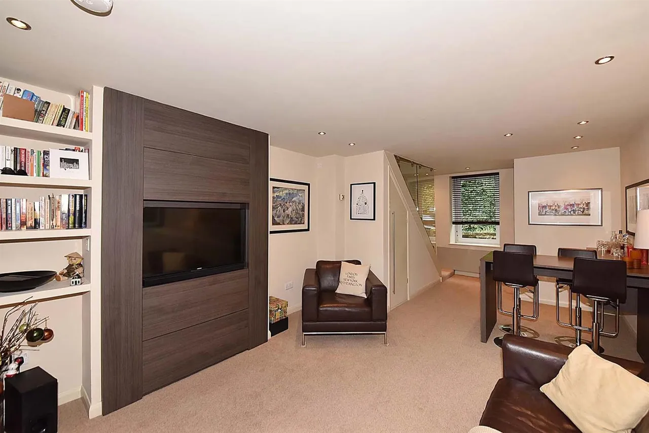 Tytherington Lane, Tytherington, photo 8