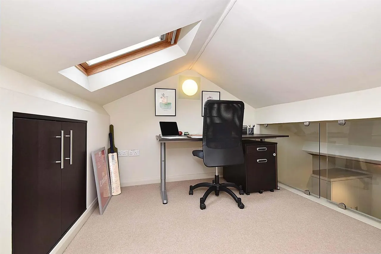 Tytherington Lane, Tytherington, photo 13