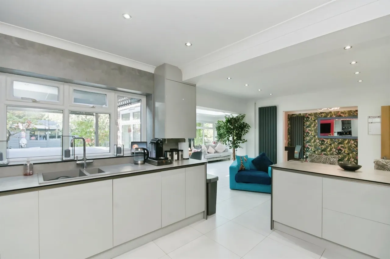 Church Street, Willingdon, Eastbourne, photo 5
