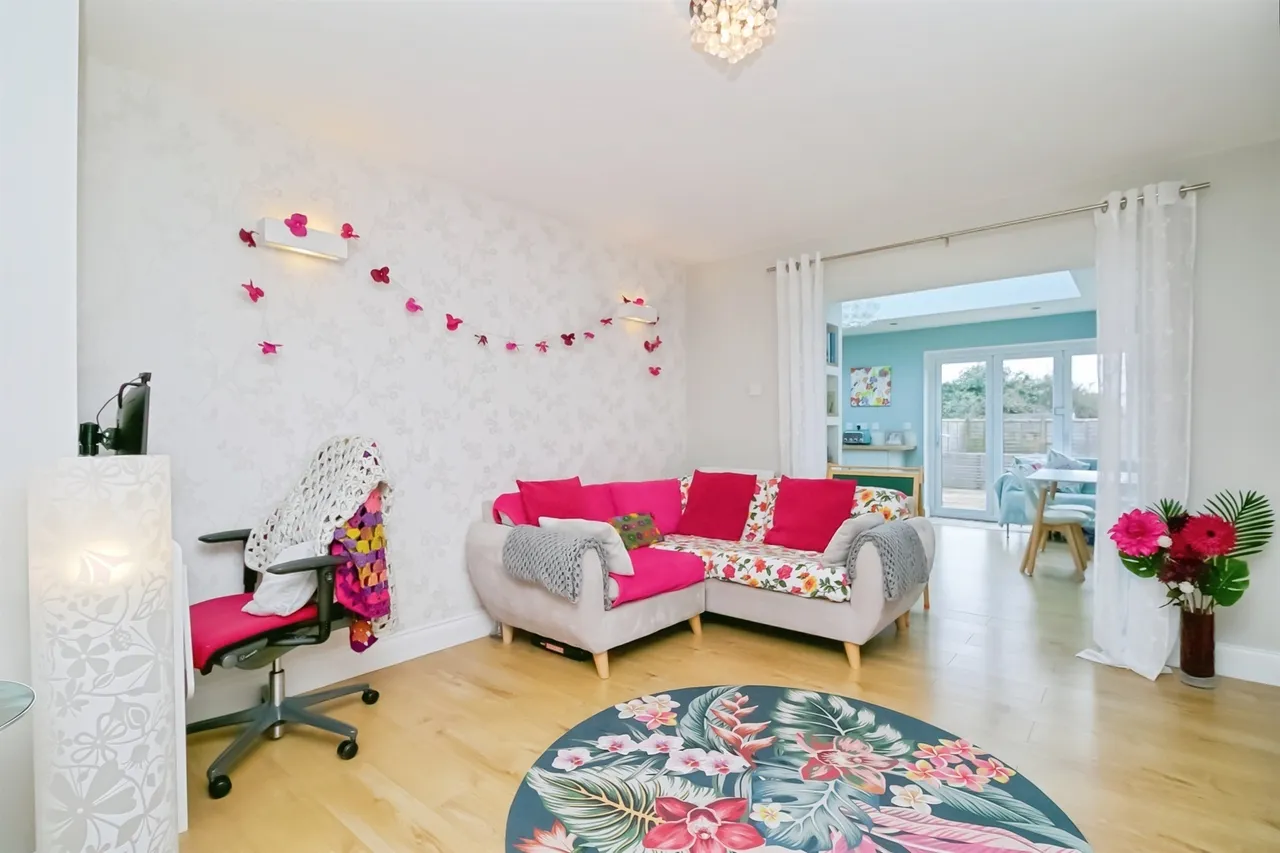 Fairfield Rise, Llantwit Major, CF61, photo 9