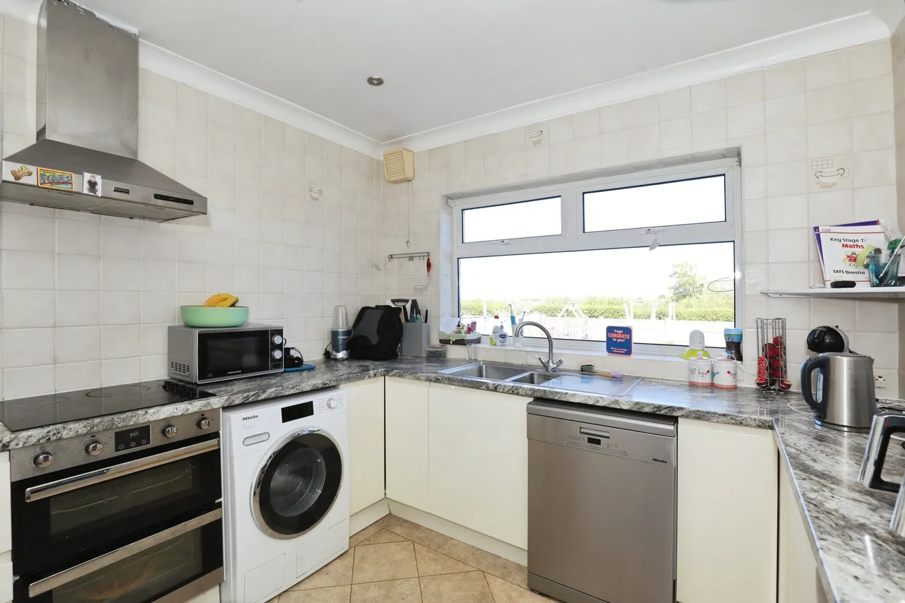 Toll Bar Road, Stoke-On-Trent, photo 11