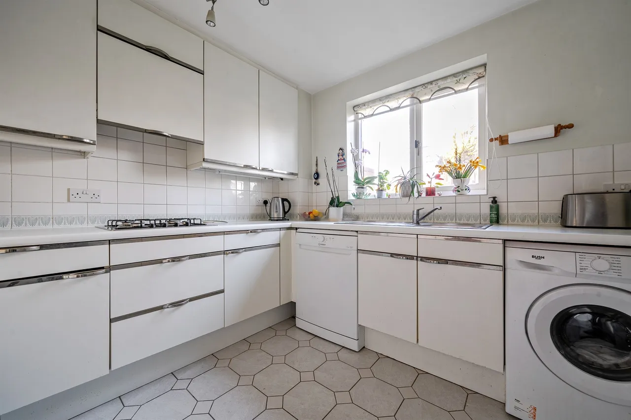 Wellington Road, Enfield, EN1, photo 6
