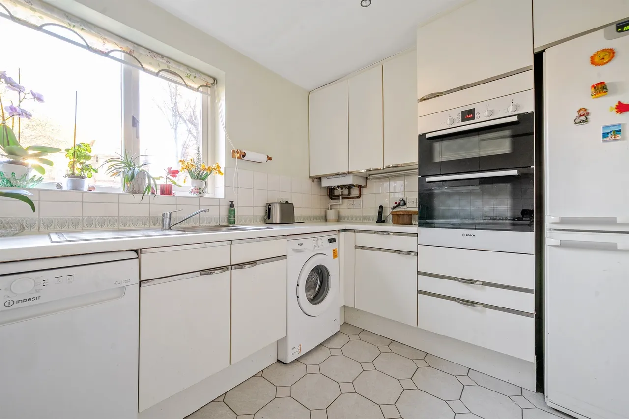 Wellington Road, Enfield, EN1, photo 5